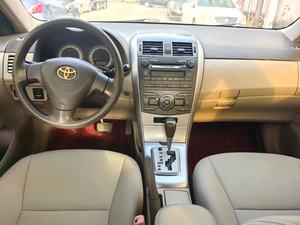 Toyota Corolla 2008 1.8GLi Edición Especial con Techo Solar, Asientos <span class=keywords><strong>de</strong></span> Cuero, Automático, Usado, Faros LED, Cámara <span class=keywords><strong>Trasera</strong></span>, Bajo Precio, Buen Estado - Product Image 3