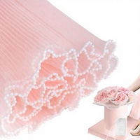 Papier d'emballage pour bouquet de fleurs en dentelle transparente rose imperméable à l'eau avec bordure perlée, idéal pour la fête des mères