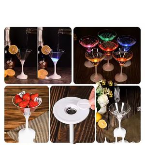 6 Vasos Octagonales Luminosos LED para Bar, Vasos de Cóctel Luminosos para KTV, Vasos de Vino de Plástico de Grado Alimenticio FDA, Vasos con Luz LED a Batería - Product Image 4