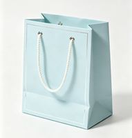 Sac cadeau en papier pour bijoux, imprimé sur mesure, noir mat avec motif en feuille d'or pour l'emballage de bijoux