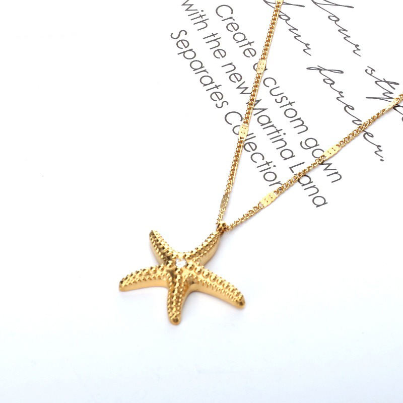 gold plated star pendant