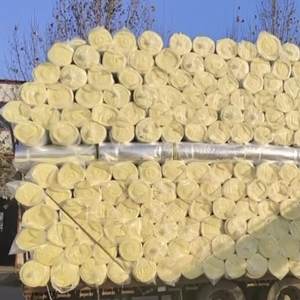 Couverture isolante standard en fibre <span class=keywords><strong>de</strong></span> <span class=keywords><strong>verre</strong></span>, <span class=keywords><strong>laine</strong></span> thermique ininflammable, matériaux d'isolation thermique en <span class=keywords><strong>laine</strong></span> <span class=keywords><strong>de</strong></span> <span class=keywords><strong>verre</strong></span> pour toiture et <span class=keywords><strong>plafond</strong></span> - Product Image 3