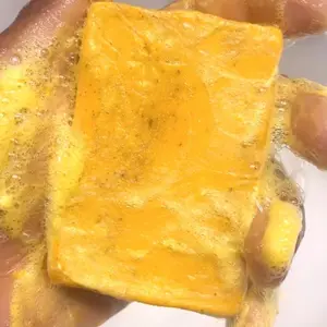 Private Label naturale organico curcuma saponetta per alleggerimento della pelle fatto a mano sapone da bagno sbiancamento Spot Acne rimuovere sapone curcuma