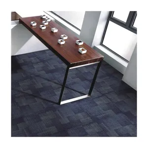 HJ satın düşük adedi 3d halı sahne yer karoları 100% naylon 50x50cm PU/PVC destek baskı ofis halısı kiremit