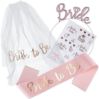 Décorations pour enterrement de vie de jeune fille 4 pièces : Écharpe 'Bride', Voile de mariée, Bandeau de mariée, Diadème, Tatouages en satin et alliage pour la Saint-Valentin