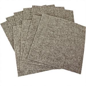 Alfombra Antideslizante de Fieltro/Goma Tejida de Primera Calidad, Sin Adhesivo, para el Hogar, Camping y Uso en Automóviles, para Todo Tipo de Pisos, Incluidos los de Madera - Product Image 1