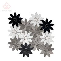 Mosaïque de marbre découpée au jet d'eau, motif floral pour la décoration des murs de salle de bain et d'entrée, OEM personnalisé en stock