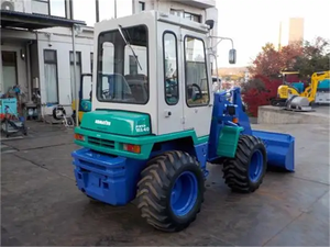 Mini chargeuse sur pneus d'occasion komatsu Chargeuse sur pneus Wa30 Wa40 Mini chargeuses pas chères à vendre WA30 WA40 - Product Image 5