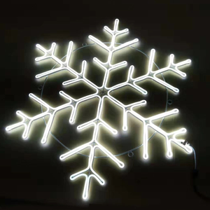 Luci Decorative a LED IP65 da Esterno con Motivo Natalizio a Fiocco di Neve Invernale 2D e Angelo per Addobbi Stradali per Diwali Pasqua e Matrimoni - Product Image 5