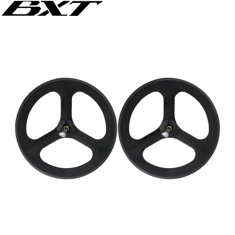 พร้อมล้อแม็กซ์ 3 ก้าน สีดำด้าน หน้า/หลัง