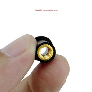 Tuercas de goma de neopreno con brida, accesorio con tuerca de latón, remache de goma con rosca de latón - Product Image 2