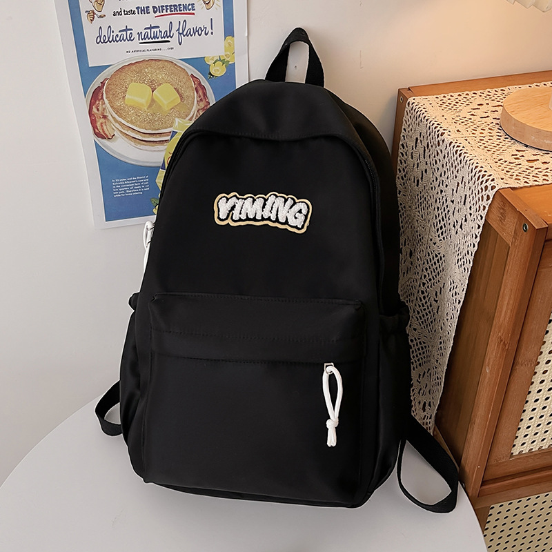 Black without pendant