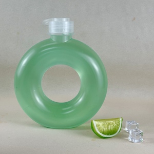 ขวดนมพลาสติกรูปโดนัทขนาด 500 มล. น่ารัก ขวดน้ำพกพาสำหรับเด็ก ขวดน้ำสำหรับเล่นกีฬา แก้วน้ำสำหรับเด็ก - Product Image 3