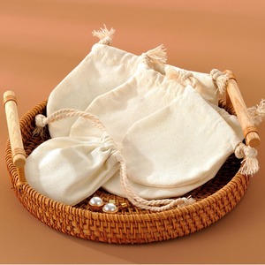 Canvas Cosmetic <b>Bag</b> White <b>Make</b> <b>up</b> Canvas Gift Jewelry Packaging <b>Bags</b> Custom Cotton Canvas Drawstring <b>Bag</b> - Product Image 1