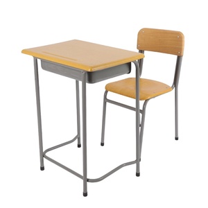 Bureaux et chaises d'école en bois pour étudiants, tables et sièges durables pour une utilisation en classe, tables et chaises d'école, pupitres d'école - Product Image 5
