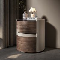 Table de chevet cylindrique italienne style Normcore avec tiroirs en noyer courbés, plateau en pierre frittée, table de chevet de luxe, meuble tambour en bois massif