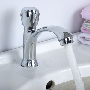 <span class=keywords><strong>Robinet</strong></span> de lavabo de <span class=keywords><strong>cuisine</strong></span> <span class=keywords><strong>professionnel</strong></span> de luxe, design Dubaï, mélangeur doré, encastré, salle de bain, toilettes, lavabo - Product Image 1
