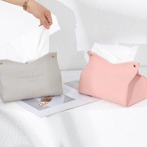 Caja de pañuelos Sunshine de cuero gris y rosa, almacenamiento práctico multiusos para el hogar, coche, dormitorio, sala de estar - Product Image 1