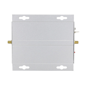 Amplificador de Potencia RF de 30W 915MHz (850-960MHz) con Ventilador y Disipador de Calor Integrado - Product Image 6