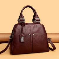Le nouveau sac à main tendance pour femme est un grand sac bandoulière avec un motif floral multicouche pour femmes