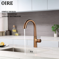 Robinet de cuisine escamotable de luxe en laiton Oire, finition or rose
