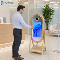 Photomaton commercial en bois avec miroir, 60 pouces, ovale, kiosque photo en libre-service avec écran tactile super grand pour les entreprises de location
