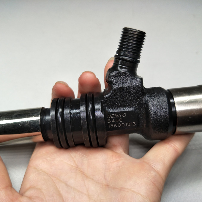 Common Rail Injector 095000-5450 0950005450 for ME302143