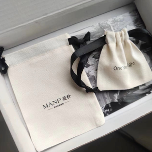 Petit sac à cordon en coton doux sac cadeau multifonctionnel pour bijoux articles précieux, pochette cosmétique réutilisable - Product Image 1