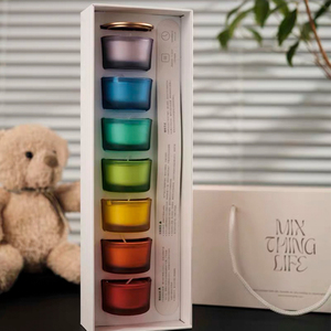 Vente en gros de pots de bougies en verre de table de décoration d'arbre de Noël nordique petit <span class=keywords><strong>bougeoir</strong></span> dépoli vide - Product Image 1