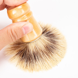 Pinceau à raser en poils de sanglier naturels Wanmei, manche en bois massif, 9,5 pouces, pour le soin et la préparation de la barbe masculine - Product Image 3