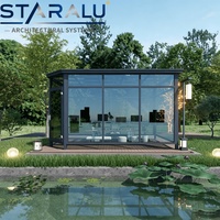 Véranda en aluminium polyvalente avec options de toit incliné ou à pignon et configurations modulables pour un style architectural personnalisé