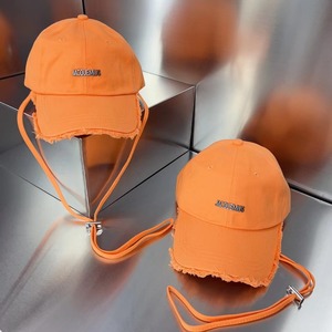 Gorra de béisbol de algodón de 6 paneles color naranja desgastado para adultos, con patrón de letras, tela común, insignia metálica y cordón, al por mayor. - Product Image 1