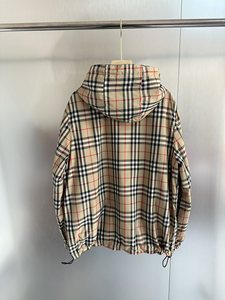 เสื้อแจ็คเก็ตซิปดีไซน์ Burberry ลายตารางกันน้ำสำหรับผู้ชาย สไตล์ลำลองหรูหรา ใส่ได้สองด้าน เหมาะสำหรับกิจกรรมกลางแจ้ง - Product Image 3