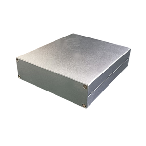 Caja de Aluminio Anodizado Plateado Personalizada para Electrónica, Caja Industrial de Escritorio, Fabricación OEM, Venta al Por Mayor - Product Image 1