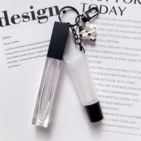 Tube de gloss à lèvres carré rose avec pendentif mignon, tube à presser, gloss à lèvres cosmétique, emballage de gloss à lèvres