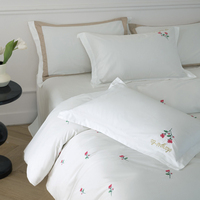 Lot de literie en coton personnalisé 4 pièces rose broderie housse de couette taies d'oreiller drap plat couverture de lit lot de literie ensembles de literie