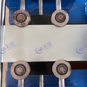 เครื่องขึ้นรูปโอเมก้ามุมฉากแบบอัตโนมัติ ความยาวคงที่ ควบคุมด้วย PLC ขับเคลื่อนด้วยมอเตอร์กำลังสูง 1300 วัตต์ - Product Image 4