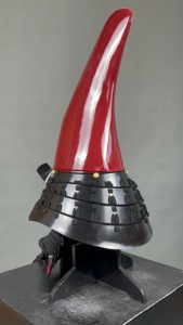 Japon Samuray Kabuto Miğferi Metal Boyalı Uzun Kırmızı Konik Şekilli Samuray Menpo Tam Yüz Maskesi Giyilebilir Zırh Miğferi - Product Image 5
