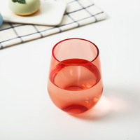 Tasse à jus de boisson incassable de couleur avec logo personnalisé verres à vin rouge en plastique sans pied en verre coloré