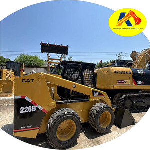 Cargadora de Ruedas Usada CAT 226B Skid Steer Loader 246D 226B3 para Construcción de Jardines y Parques, Cucharón de 0.45m³, Japón - Product Image 1