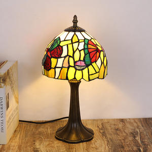 โคมไฟตั้งโต๊ะแก้วสีสไตล์ชนบทและชนบทสำหรับตกแต่งห้องนอนและบาร์ โคมไฟตั้งโต๊ะข้างเตียงที่สร้างสรรค์และมีศิลปะ - Product Image 1