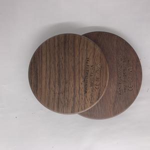 Cargador Inalámbrico <span class=keywords><strong>de</strong></span> Bambú Personalizado <span class=keywords><strong>de</strong></span> 10 W para Todos los Teléfonos Inteligentes, Compatible con Apple, iPhone, Samsung, Xiaomi, <span class=keywords><strong>Oppo</strong></span>, Vivo, Moto - Product Image 3