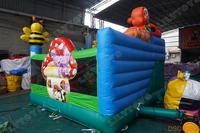 Château gonflable à thème abeille avec toboggan, design de dessin animé pour les enfants, pour les fêtes en plein air, les aires de jeux, usage commercial