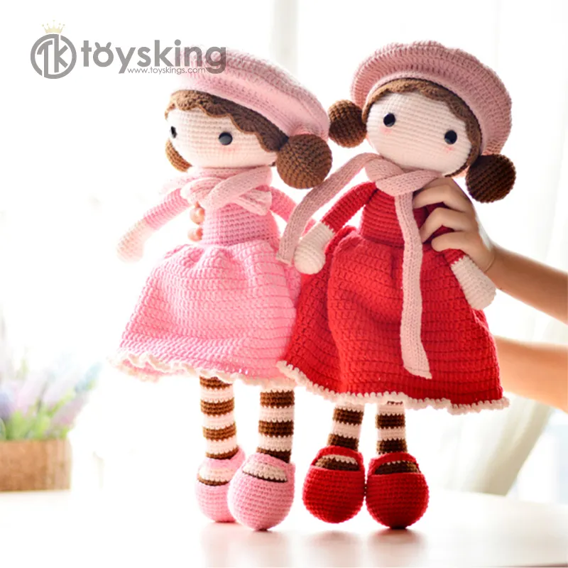 Super süße handgemachte Mädchen geschenke, Häkel mädchen puppe mit anmutigem Kleid und Hut für den Großhandel von Factory Toy