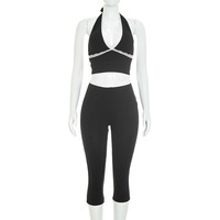Ensemble Essentiel Femme Été 2026 : Haut Halter Double Couche Couleur Unie Léger Respirant et Pantalon au Genou Décontracté Moderne