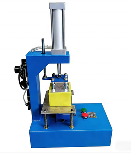 Máquina de estirado de cuero para calzado deportivo de una sola cabeza FS con estación de estirado en caliente/frío y motor para puntera, 110V/220V, 1 año de garantía, 45kg - Product Image 1
