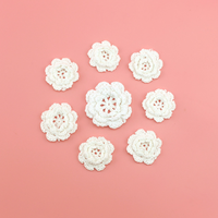 Fleur blanche au crochet à la main multicouche fleur au crochet à la main pour accessoires vestimentaires accessoires de cheveux sac accessoires de bricolage
