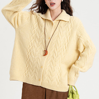Gelber Damen-Cardigan mit Zopfmuster und Kragen - Übergroßes, Warmes Freizeit-Oberteil für den Alltag