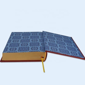<span class=keywords><strong>Bible</strong></span> en gros : Ma <span class=keywords><strong>première</strong></span> <span class=keywords><strong>Bible</strong></span> et mes prières - Service d'impression de cadeaux, sac à fermeture éclair facile à transporter avec poignée - Product Image 4