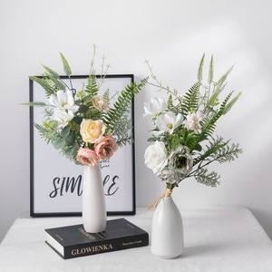 Bouquet de fleurs artificielles Camélia CF01137 Décoration de mariage Décoration murale Décoration intérieure - Product Image 2